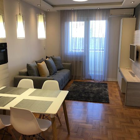5 Stars Apartment With Free Garage Place Novi Sad Exteriör bild