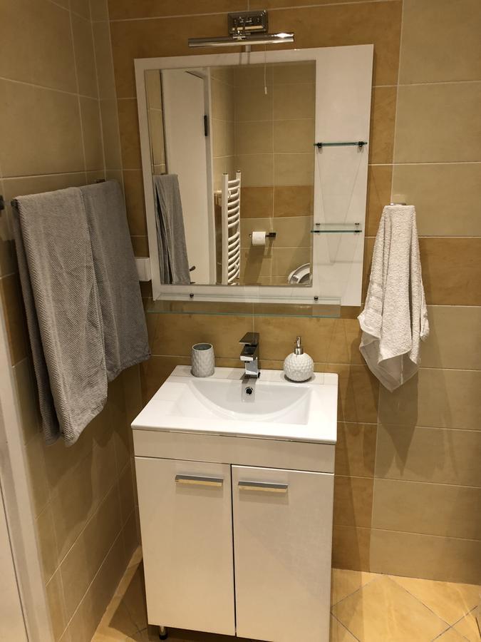5 Stars Apartment With Free Garage Place Novi Sad Exteriör bild