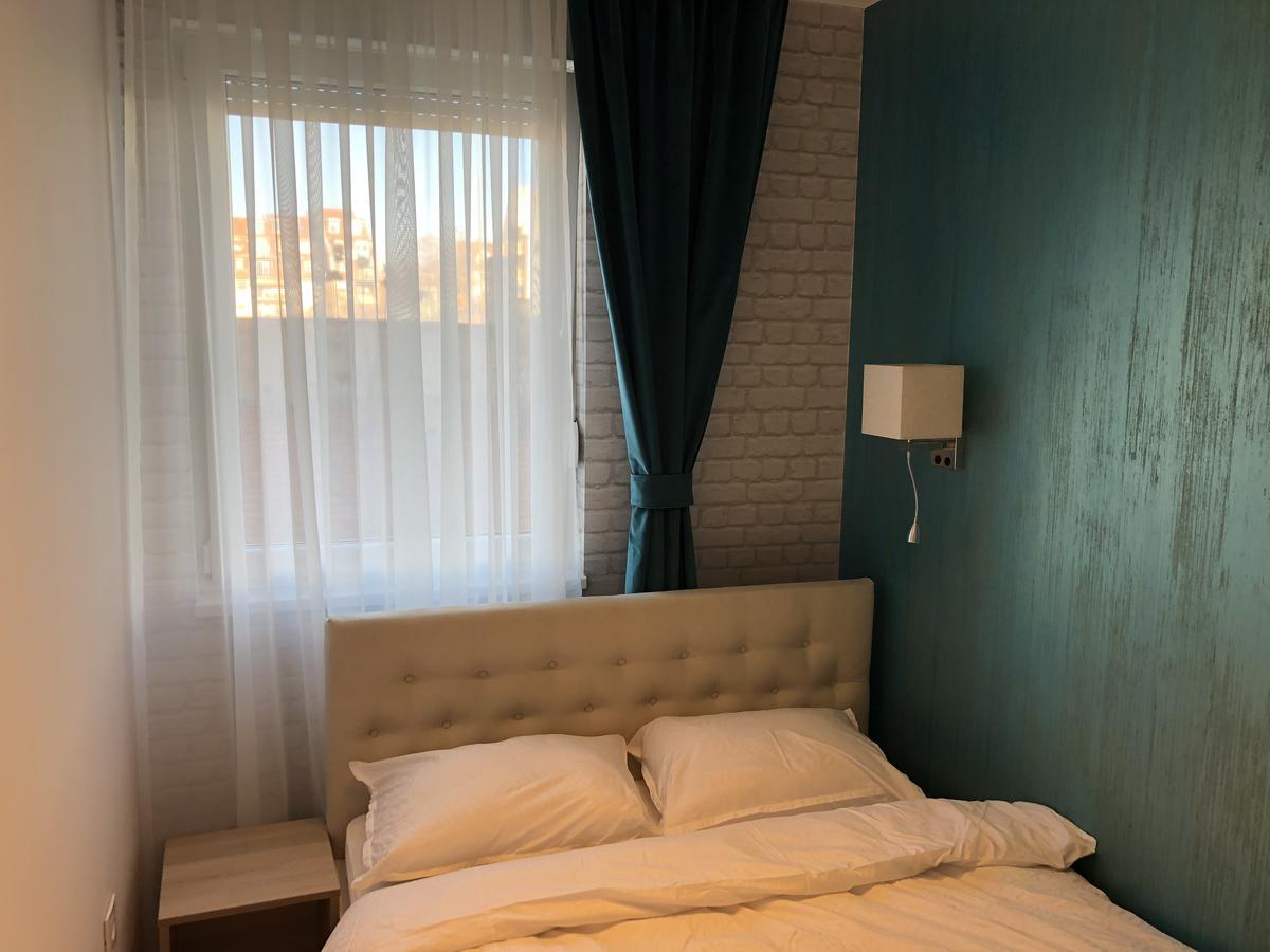 5 Stars Apartment With Free Garage Place Novi Sad Exteriör bild